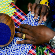 Raffia World Traveller - Navy Beaded Pendeza