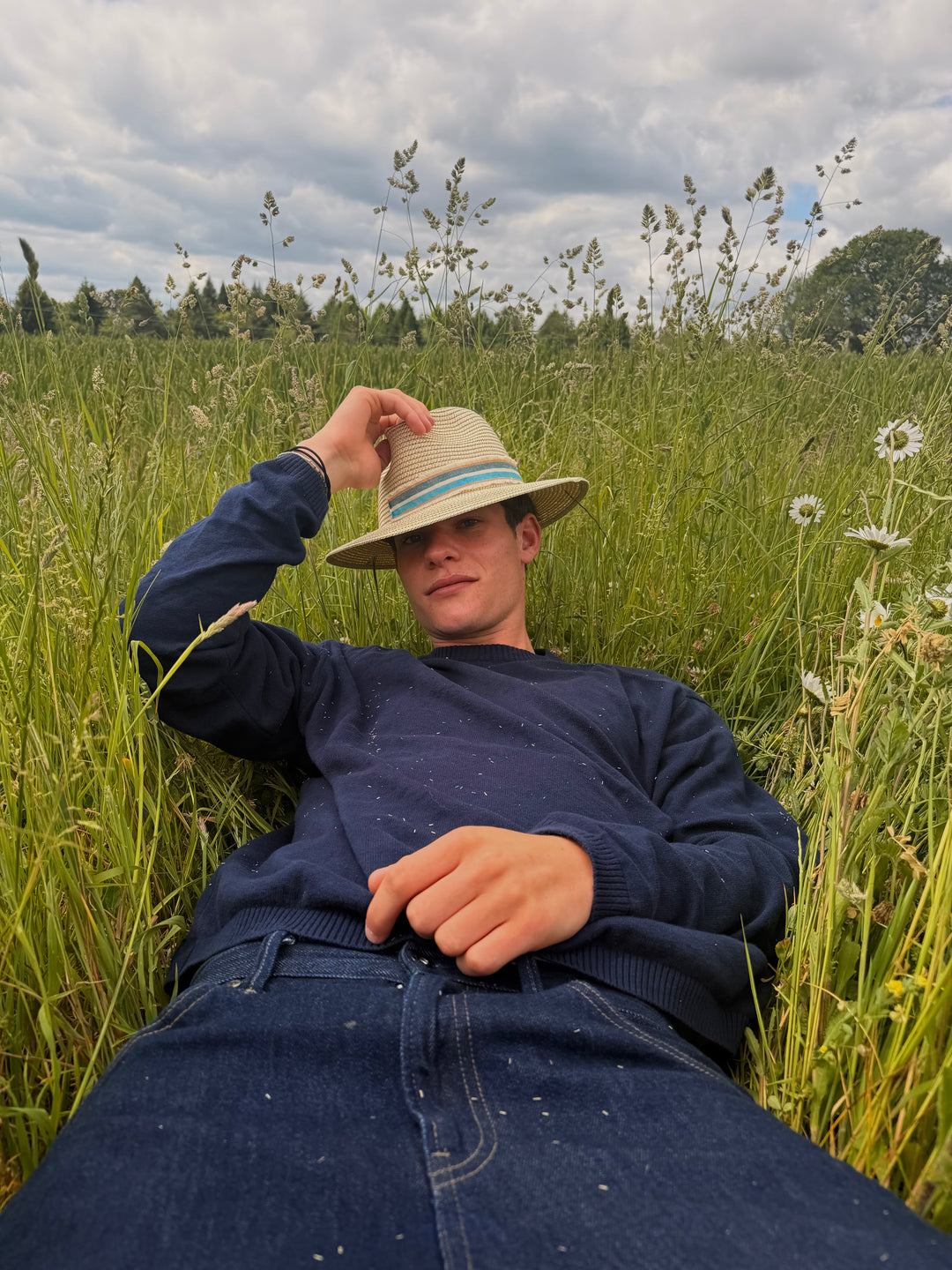 The Linen Stripe World Traveller