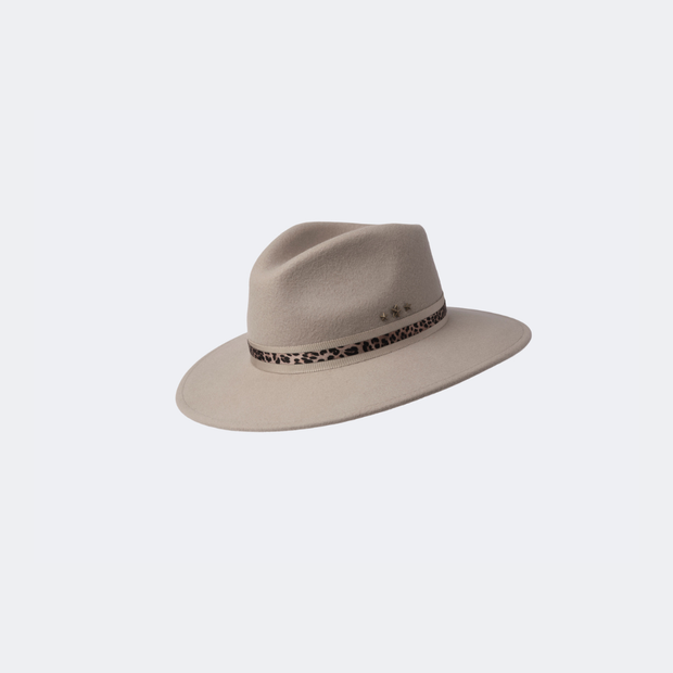 Montana Trilby - Sand 'Honky-tonk' with Star Studs