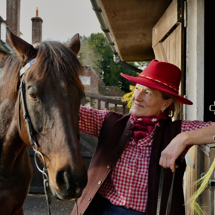 Montana Trilby - Ruby &
