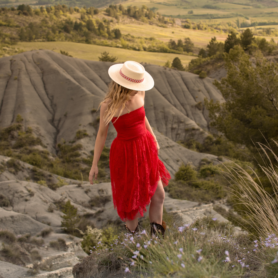 Santa Cruz Chemise - Red Pendeza