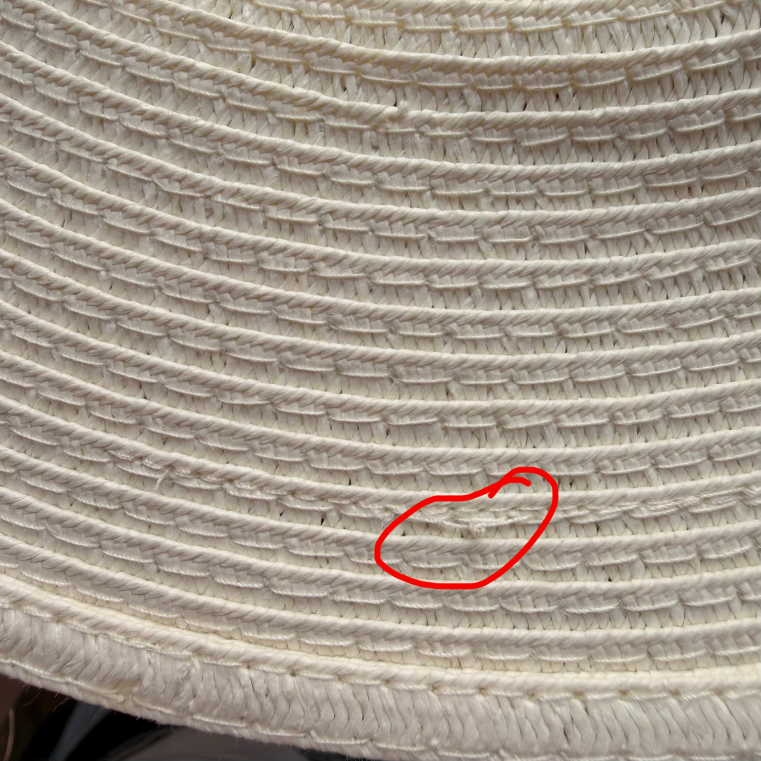 SALE | Ivory World Traveller - Red Linen Stripe [Large 59cm]