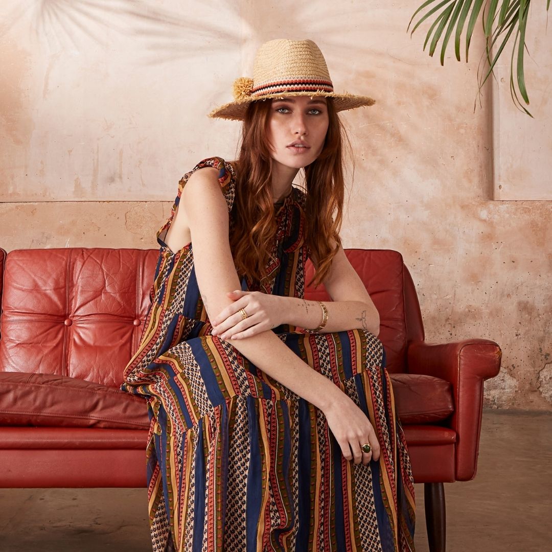 Raffia World Traveller - Ochre/Navy Wave with Pompoms