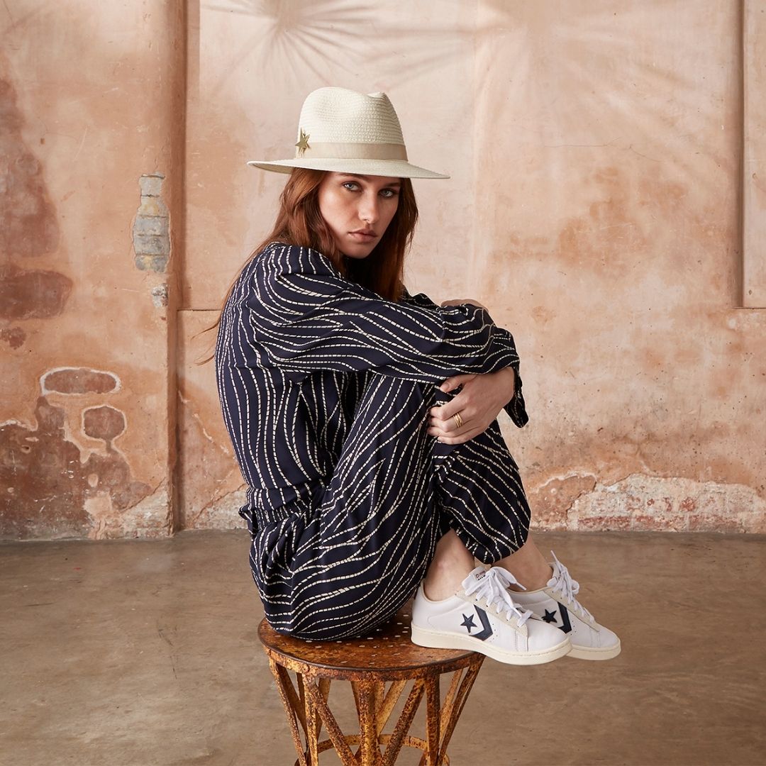 Ivory Pippa World Traveller - Sand with Star Pin