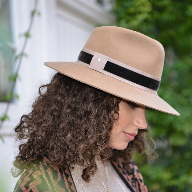 The Golborne Trilby - Camel with Chocolate Velvet Band